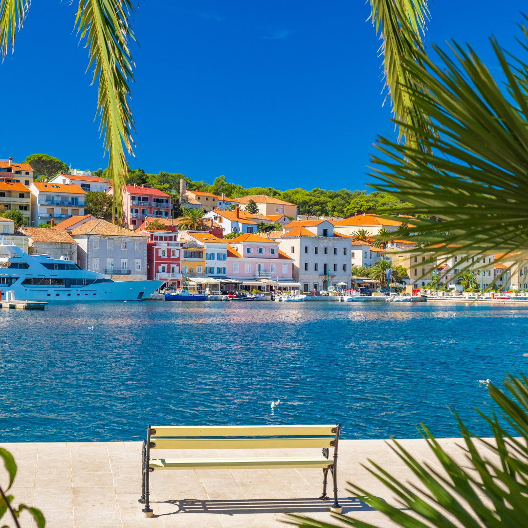 Cres i Mali Lošinj : razgled & kupanje na Čikatu