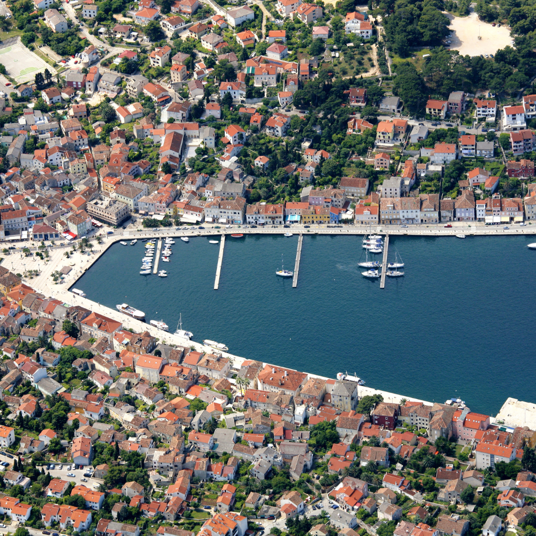 Cres i Mali Lošinj : razgled & kupanje na Čikatu